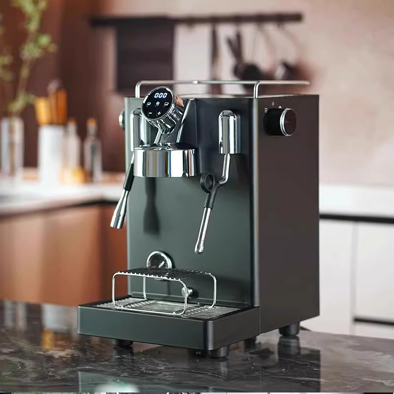 ماكينة الإسبريسو الإيطالية للا - مراجعة Coffee Equipment And Supplies وسعره