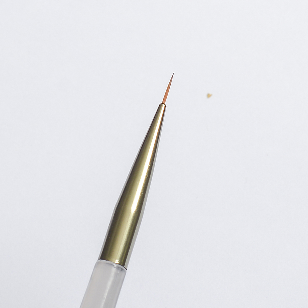 مجموعة فرش فن الأظافر مكونة من - مراجعة Group Head Brush وسعره
